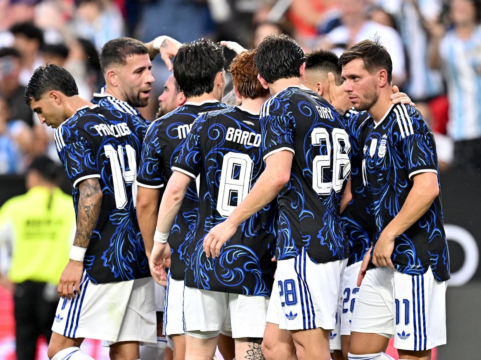 Lautaro Martínez fue la figura en una Selección que mostró toda su seriedad a 10 días del debut en el Mundial