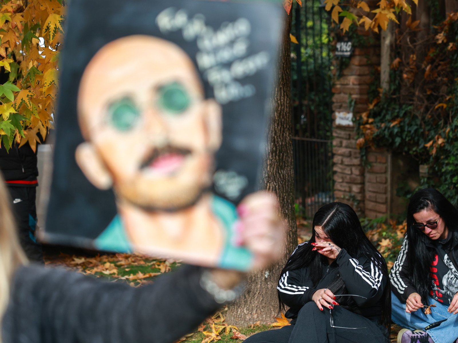 Los fanáticos despiden al Indio Solari con llantos, abrazos, canciones y toda la mística de la misa ricotera