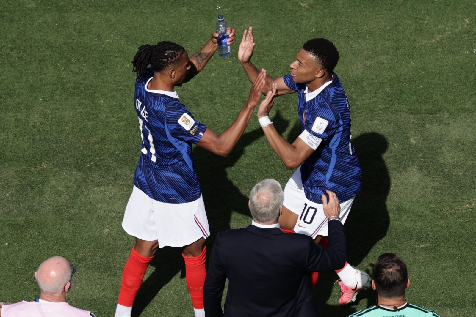 Olise-Mbappé, la explosiva sociedad que no encontraba Didier Deschamps
