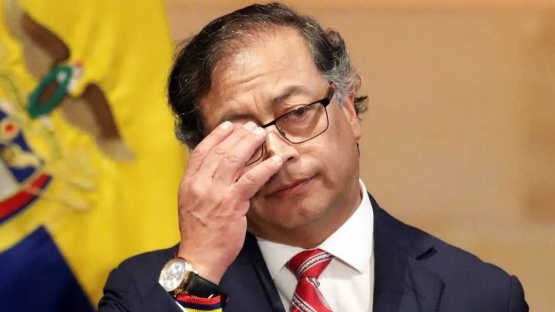Petro acusó a Milei de intentar influir en sus elecciones y querer "destruir el progresismo en Colombia"