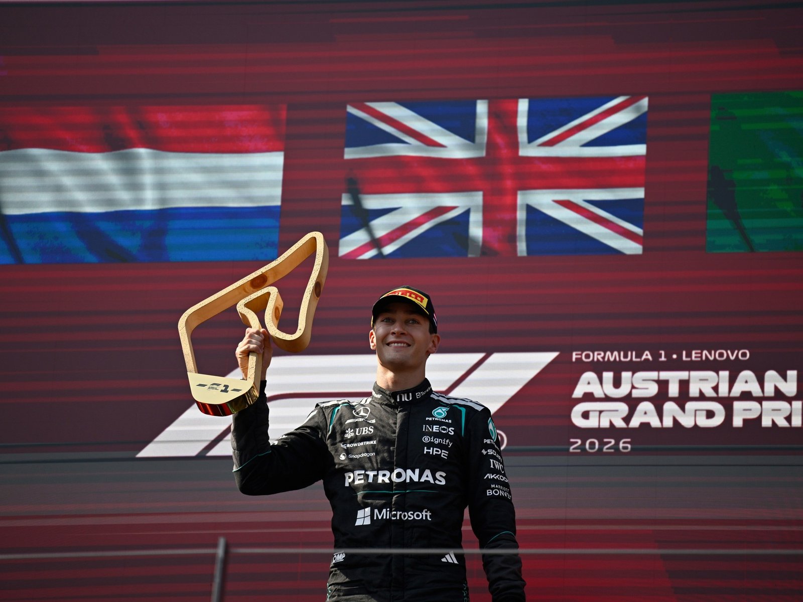 Russell ganó el Gran Premio de Austria y avisó que no renuncia a la pelea por la corona