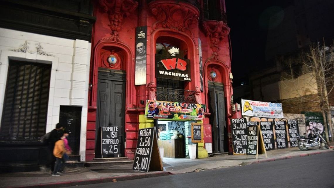 Wachitas Bar: clausurado cuando ya era tarde y con un "dueño de la noche" que el Municipio no quiere nombrar