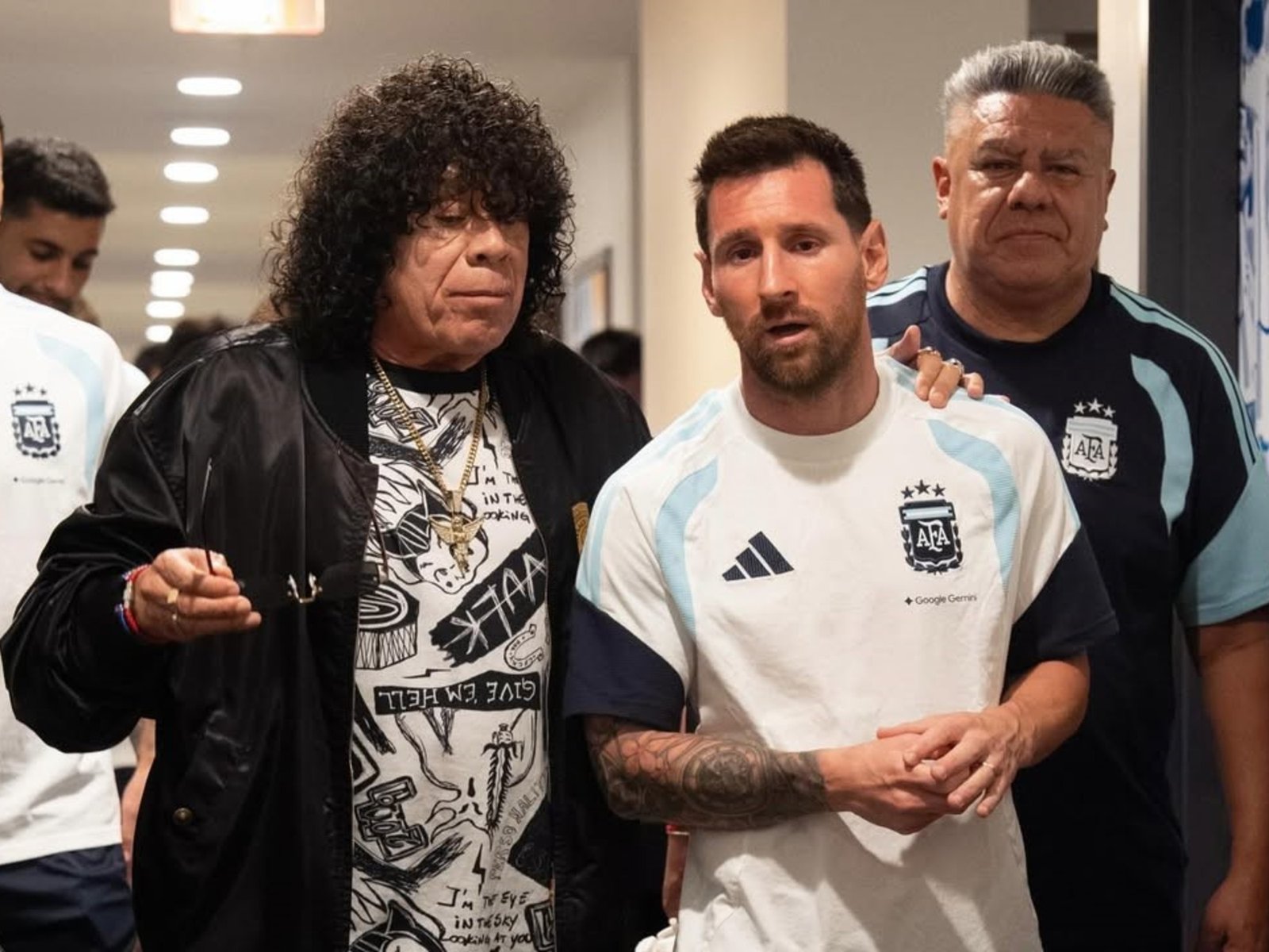 el elogio de Lionel Messi a la Mona Jiménez en la concentración de la Selección