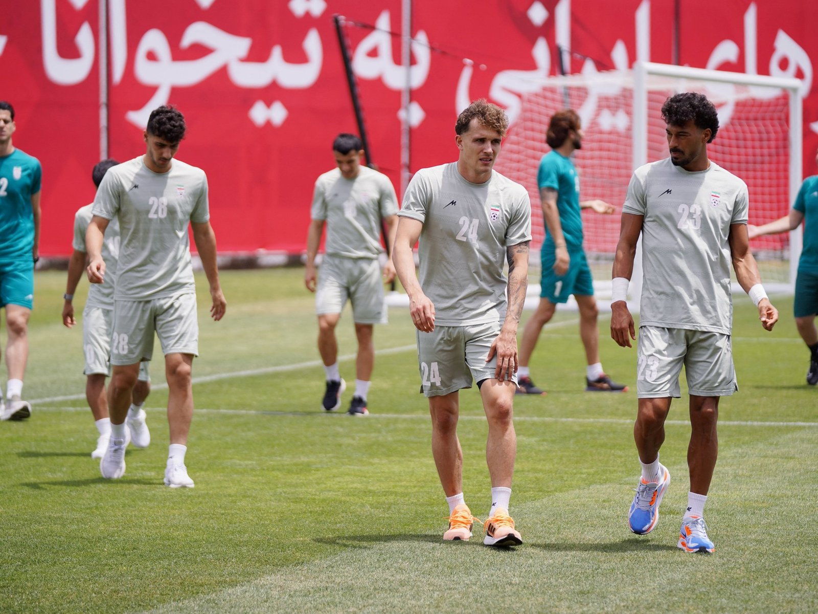 encuentran un cadáver "con huella de violencia" frente al lugar donde entrena la Selección de Irán, en México