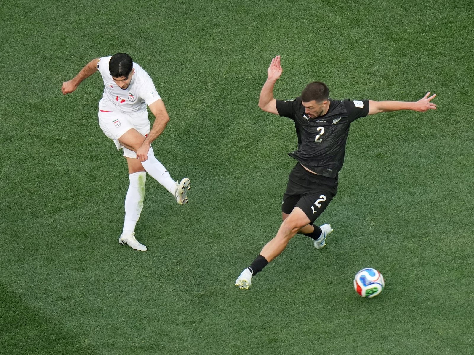 medias bajas y muchas limitaciones para el jugador que se hizo viral en Instagram