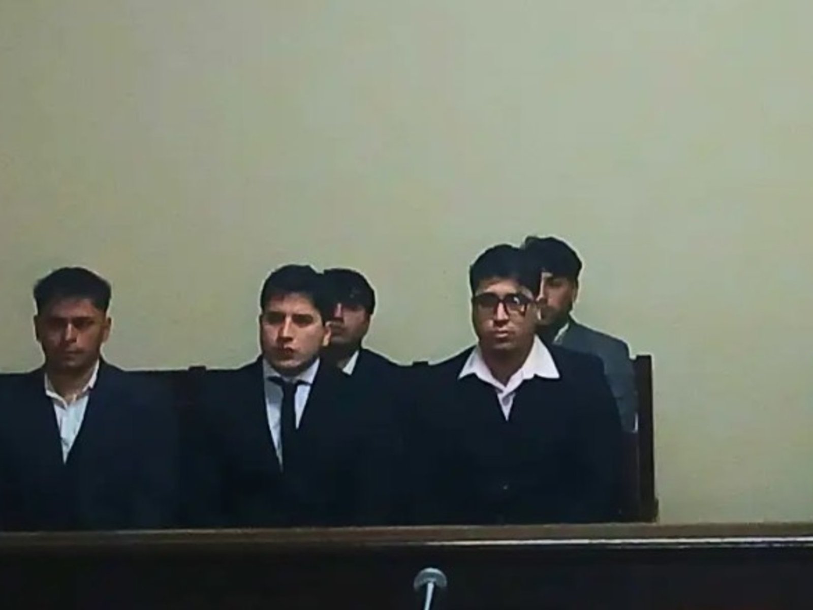 piden 10 años para siete jóvenes y tres esperan el juicio