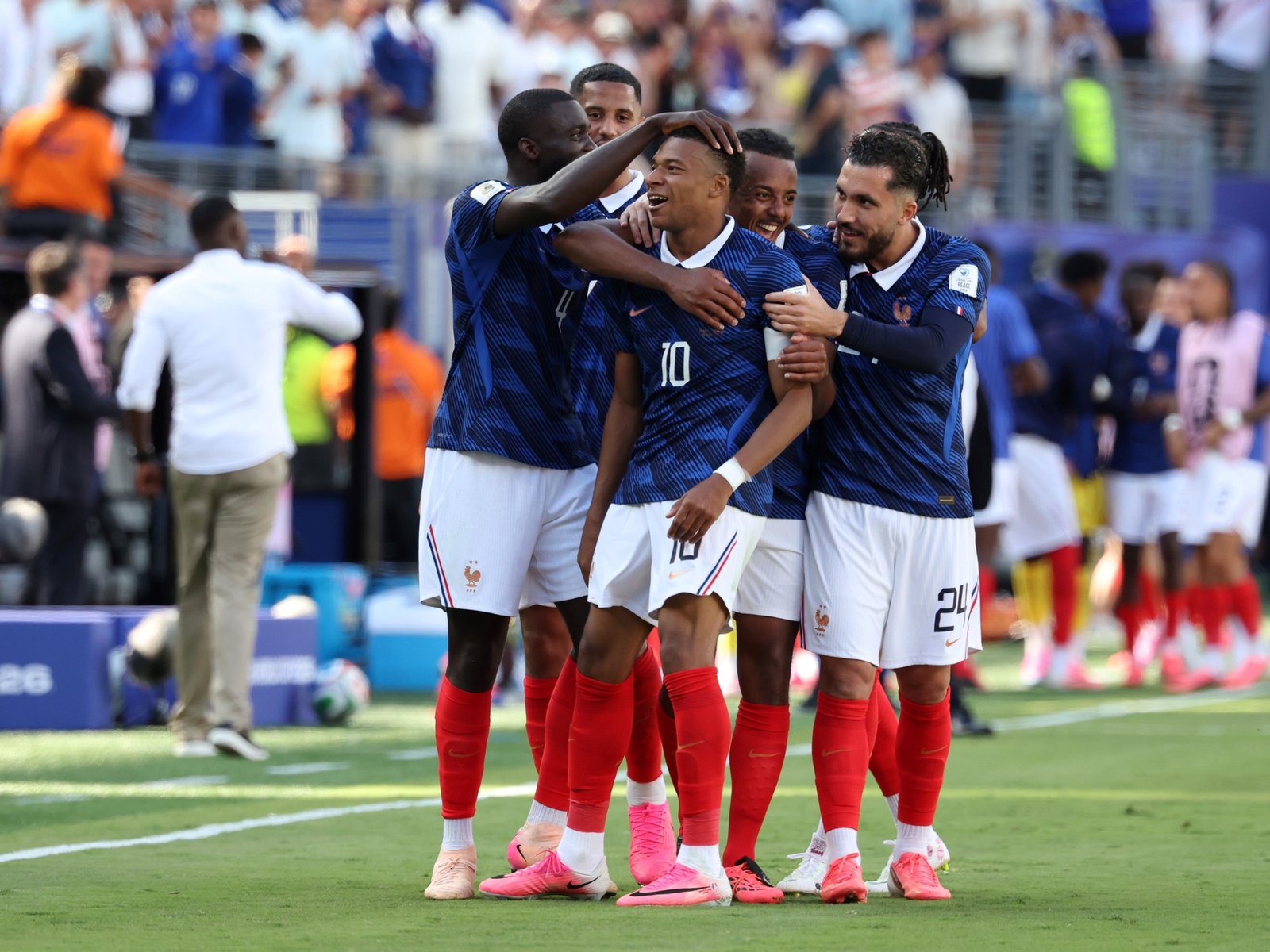 por qué casi todos los futbolistas usan botines rosas en el Mundial 2026