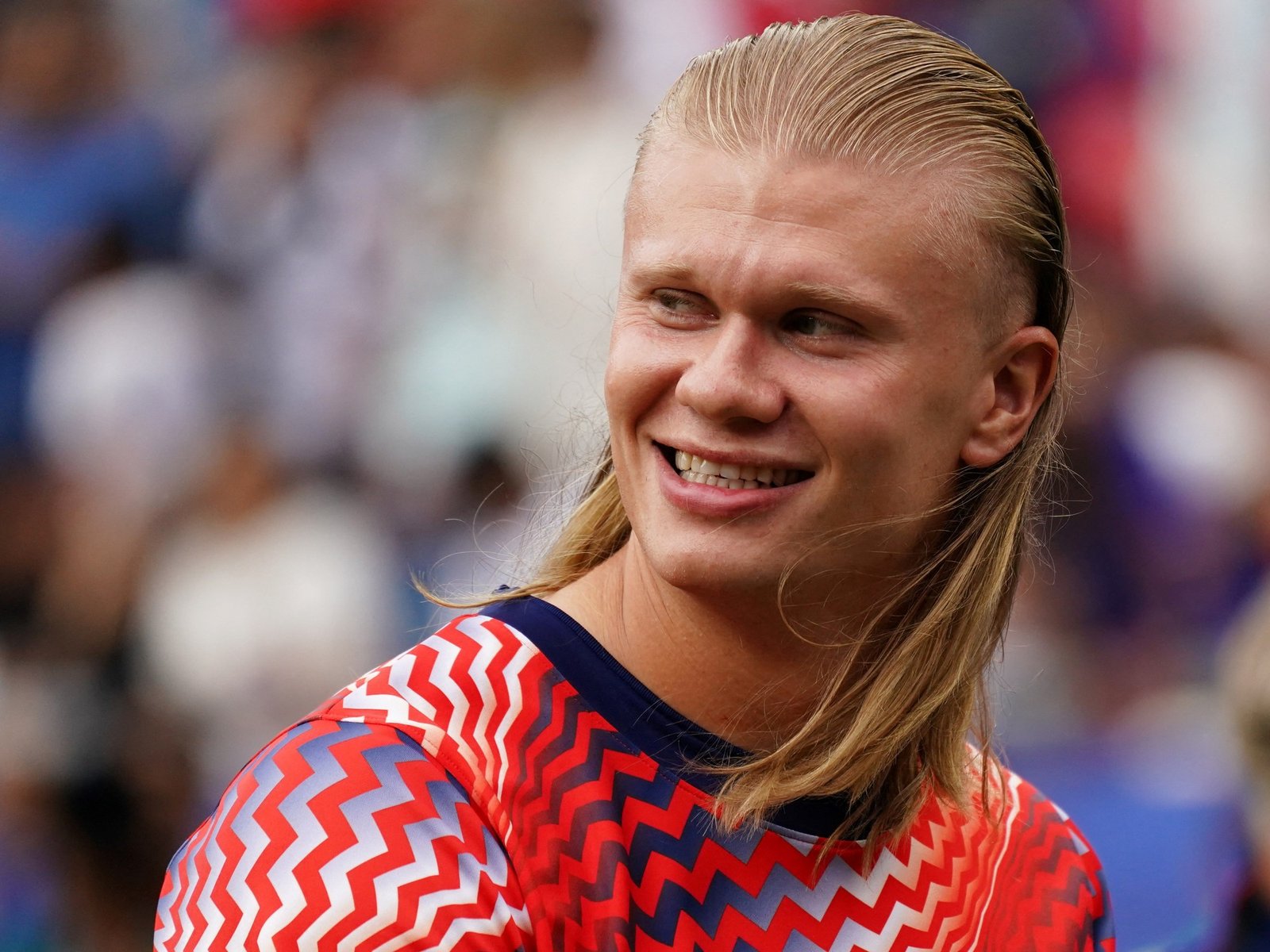 por qué no jugó Erling Haaland en Noruega vs Francia