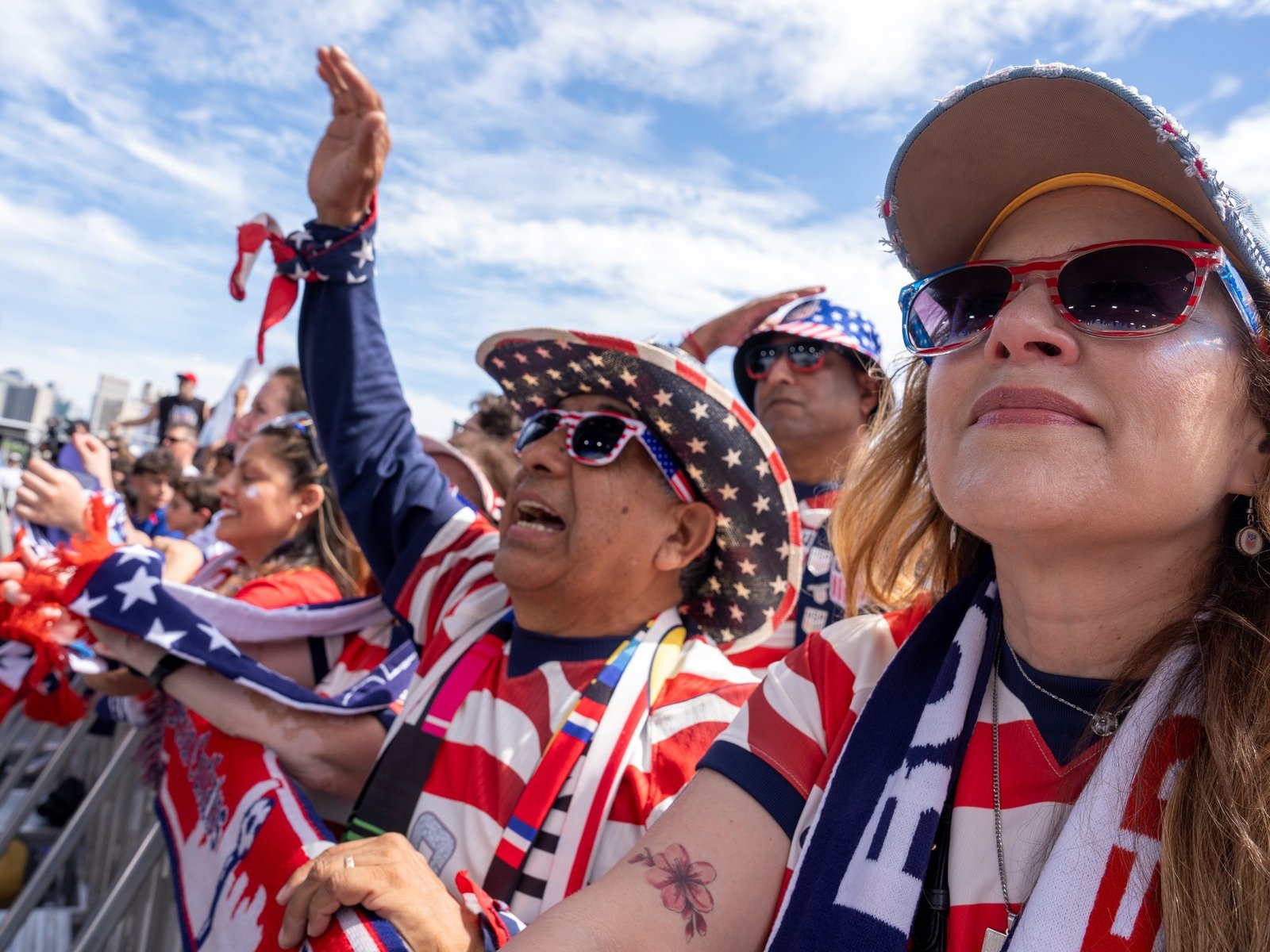 ¿Entusiasmo o indiferencia? Qué piensan los estadounidenses del Mundial y quién creen que será el campeón