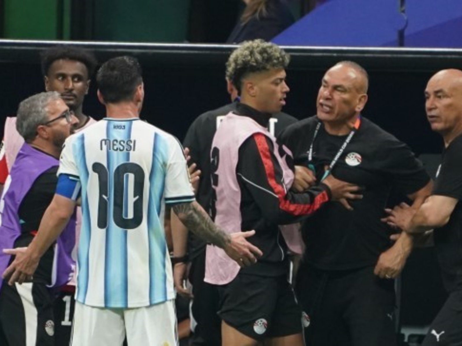 Argentina, arrojada a una batidora de fútbol y política, y esta vez no es culpa de Trump
