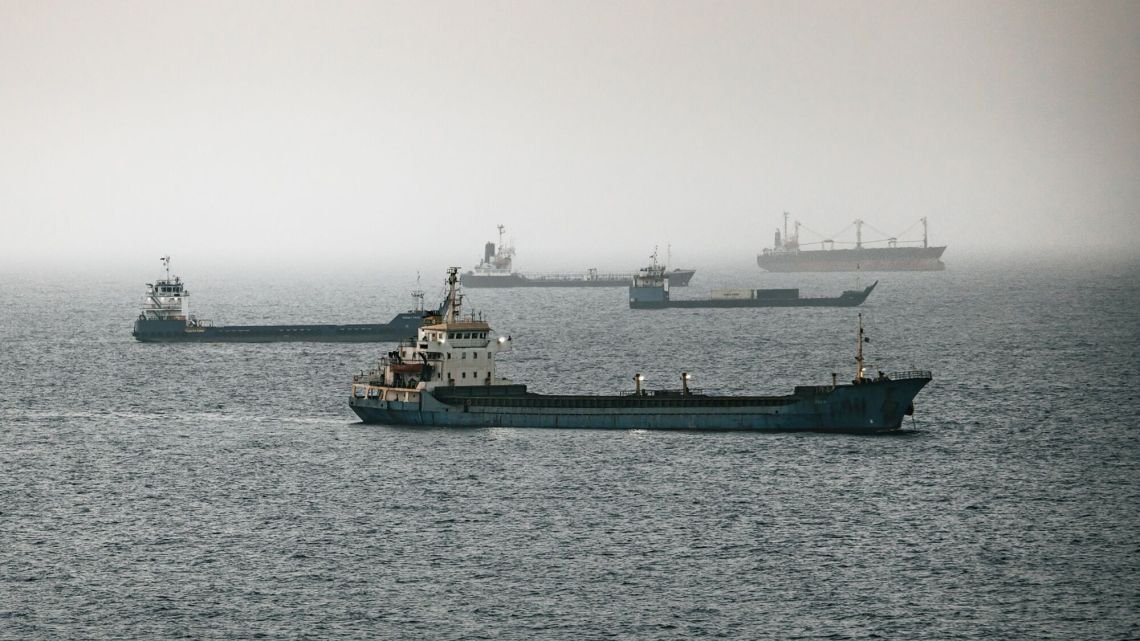 Ataque a buque de GNL catarí en Ormuz pone a prueba acuerdo entre EE.UU. e Irán