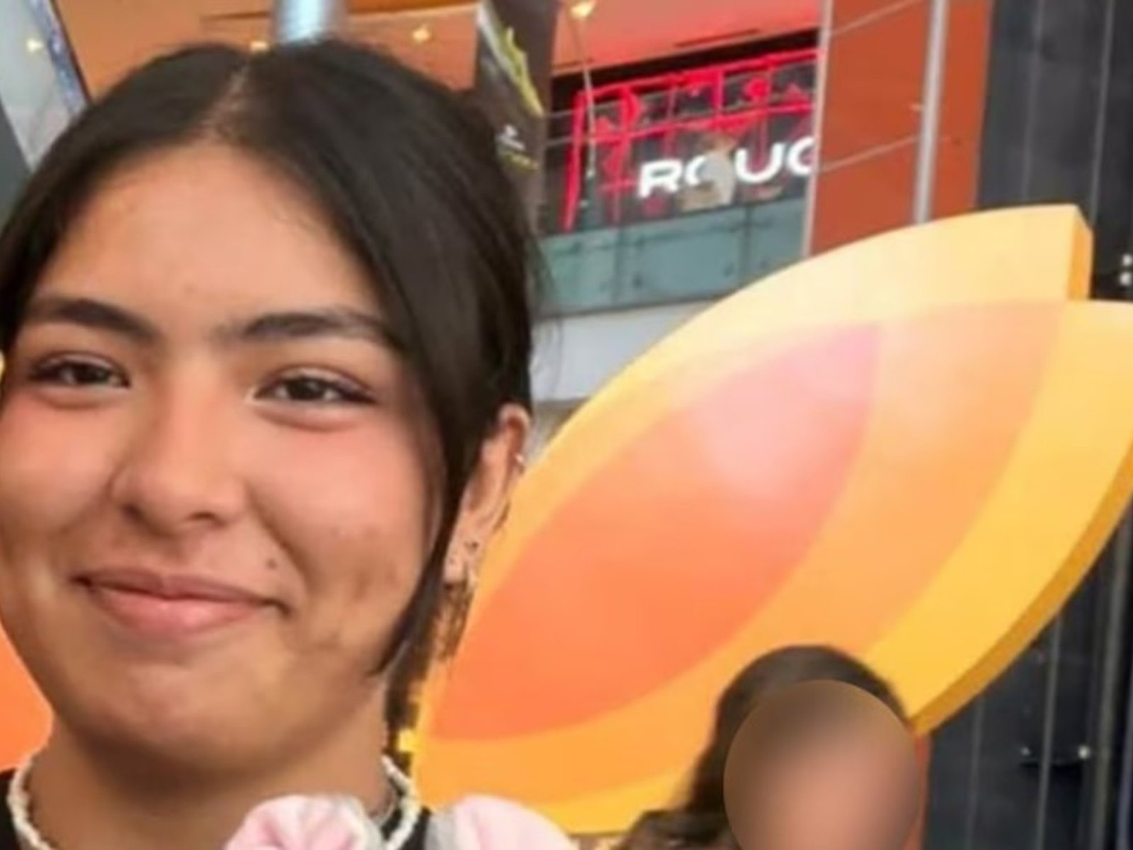 Buscan a una chica que salió de su casa en Belgrano para ir a la escuela y no volvió