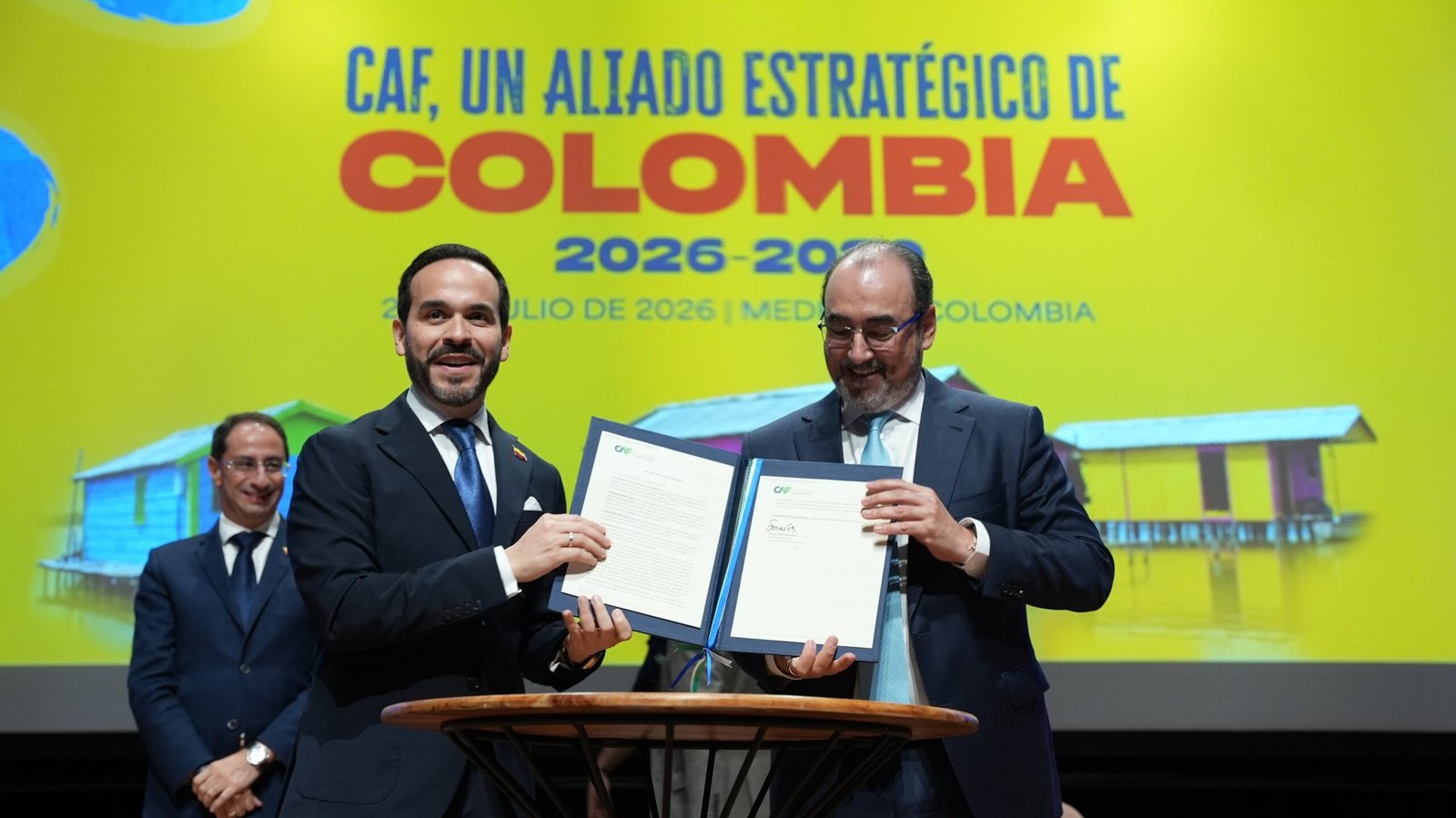 CAF anuncia inversiones por 9.000 millones de dólares para Colombia durante el Gobierno de Abelardo de la Espriella