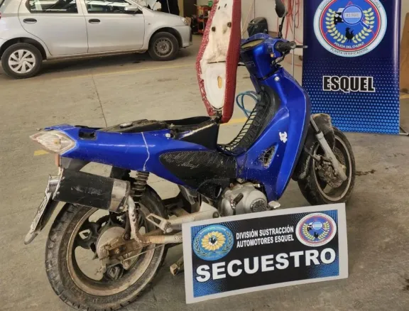 Cayó con una moto adulterada en un control y se la secuestraron