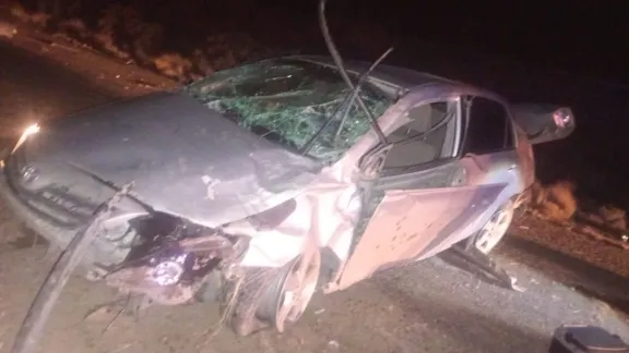 Conducía alcoholizado, perdió el control y volcó en el ingreso a Astra