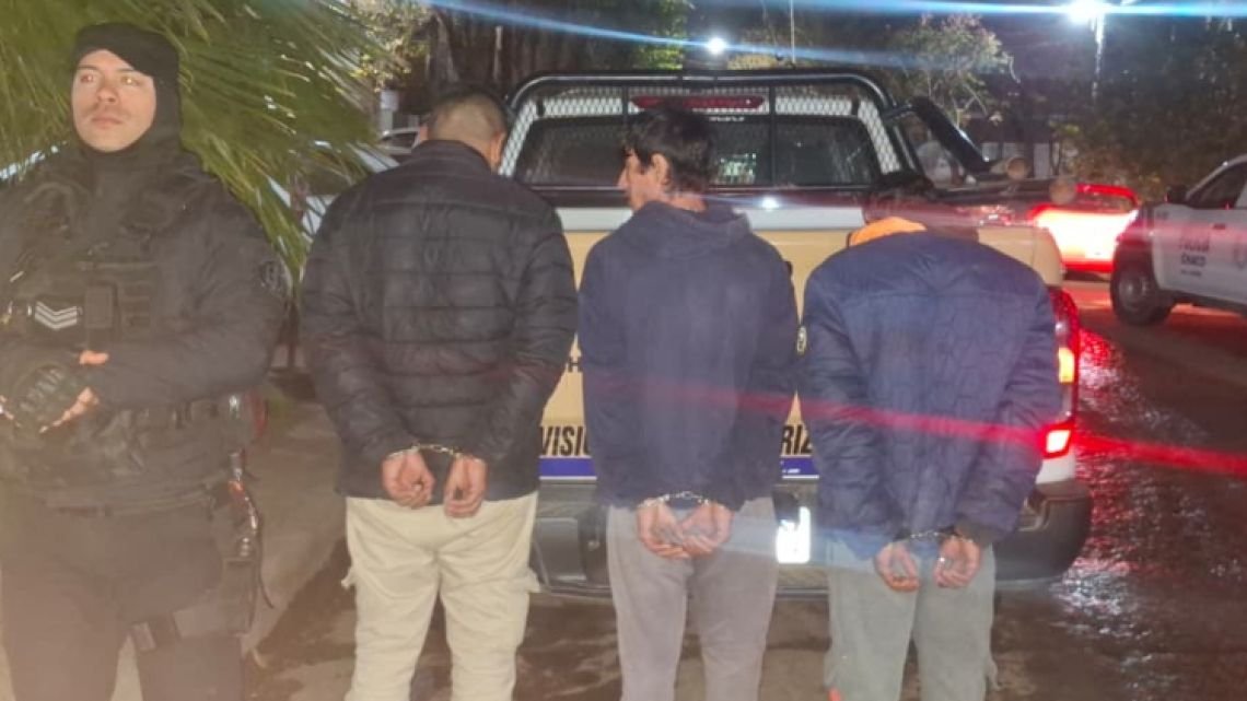 Demoraron a tres “trapitos” cerca de la Bienal: cobraban hasta $30 mil por estacionar