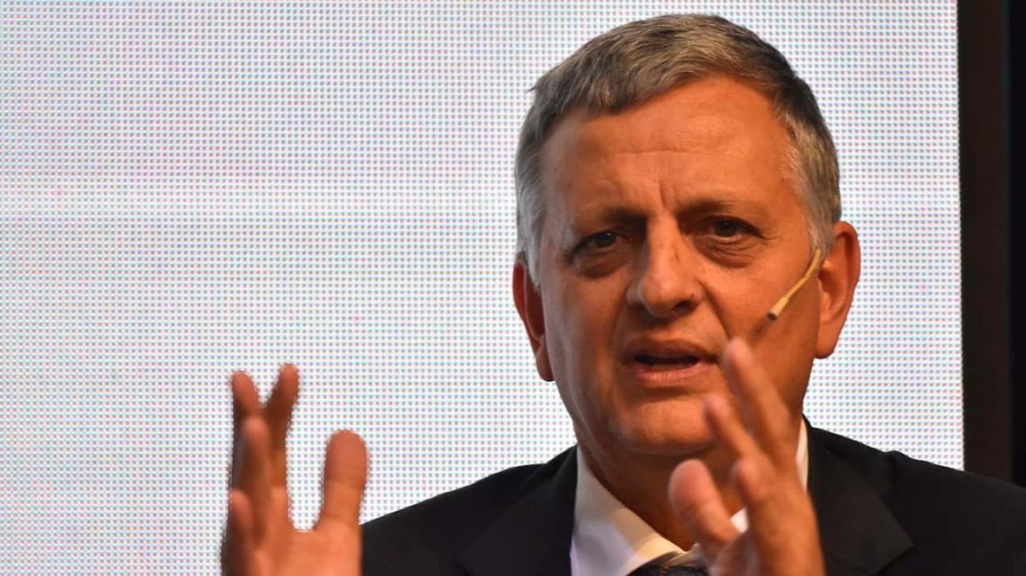 El CEO de YPF frenó las expectativas: "Todavía no llegamos al valor de equilibrio para bajar la nafta"