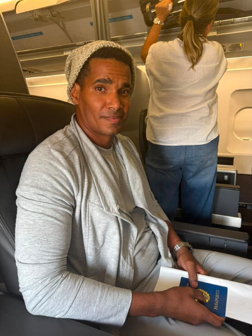 El artista cubano Luis Manuel Otero Alcántara llega exiliado a Estados Unidos