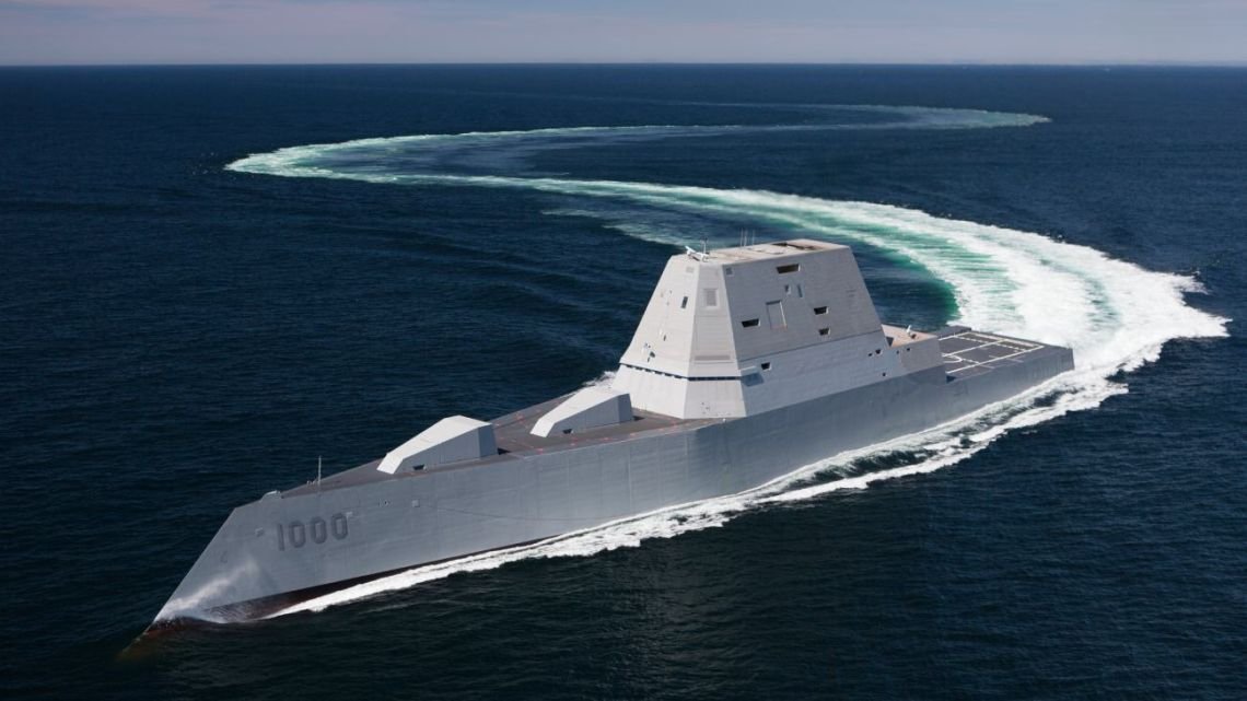 El destructor USS Zumwalt: capacidad para 12 misiles hipersónicos que la Armada de EE.UU prevé integrar a su flota en septiembre 2026