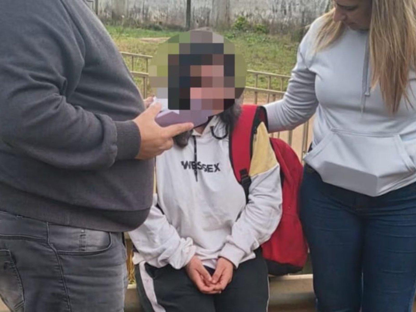 Hallaron sana y salva a la adolescente que era buscada en Corrientes: hay dos camioneros demorados