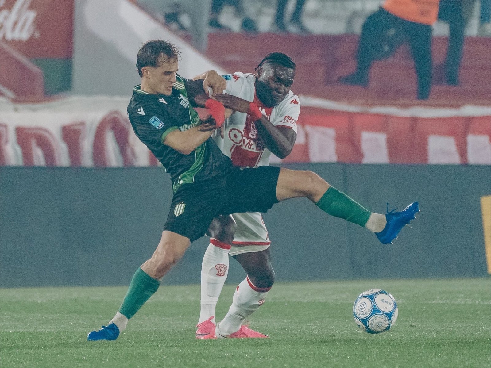 Huracán fue más que Banfield, pero le ganó con lo justo y sufrió en el final