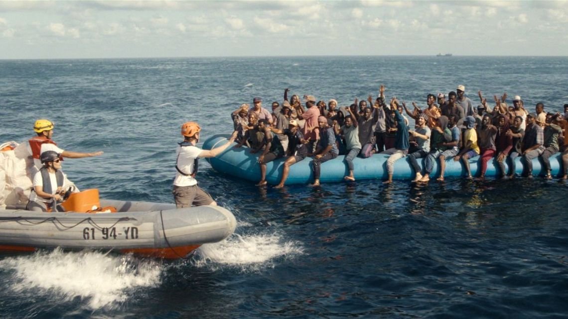 La historia real de "23.000 vidas", el nuevo drama de Netflix basado en el rescate de miles de refugiados