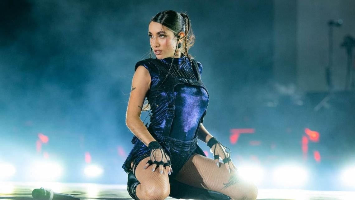 María Becerra interpretará el himno argentino en la final de la Selección de Scaloni contra España