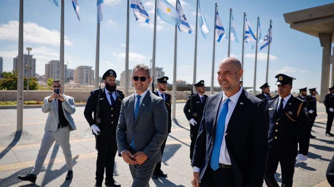 Qué hay detrás del hermético viaje de Martín Menem a Israel