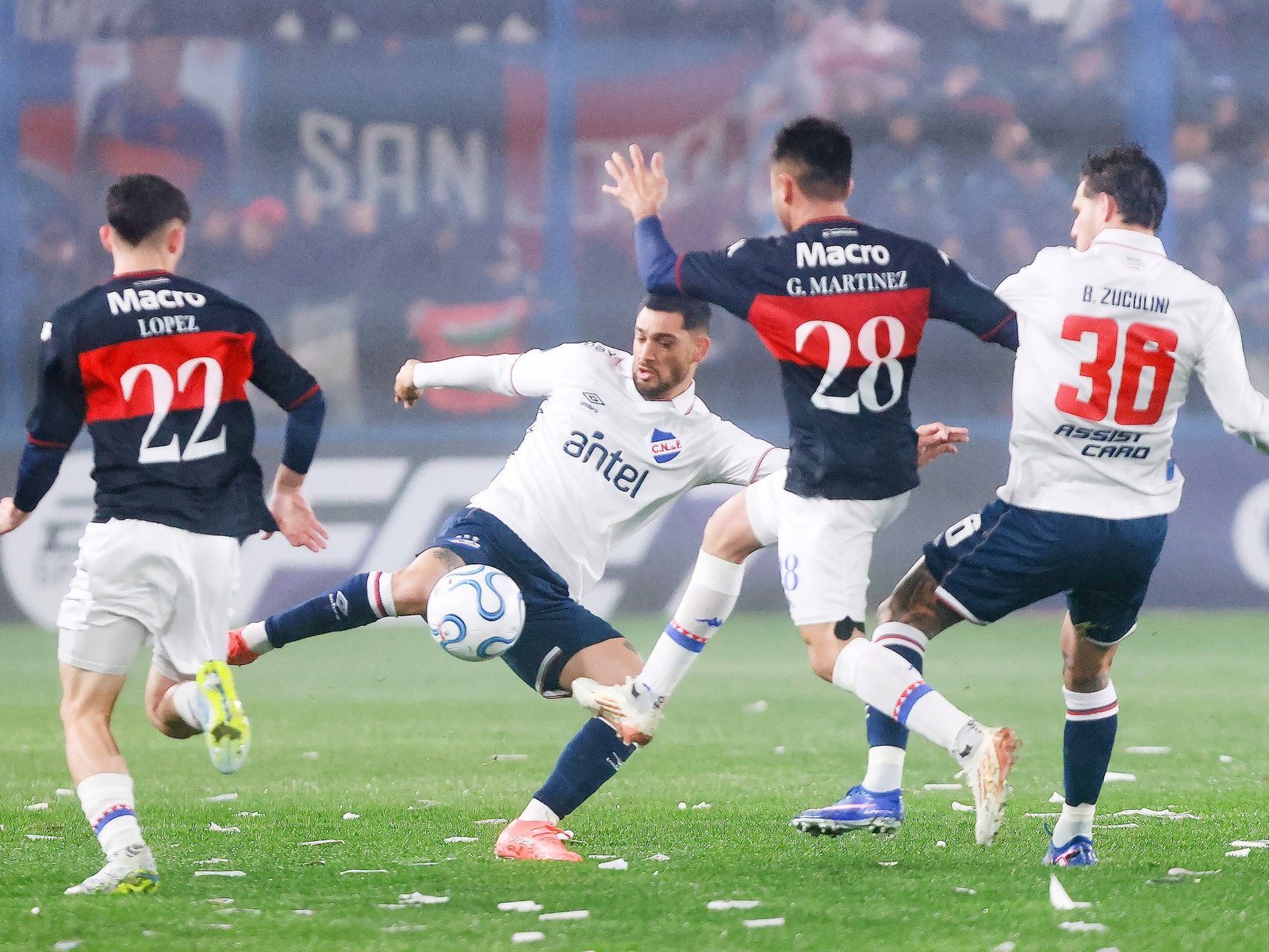 Tigre no tuvo una buena noche ante Nacional, pero Santi López apareció en el final y selló la clasificación a octavos de la Sudamericana