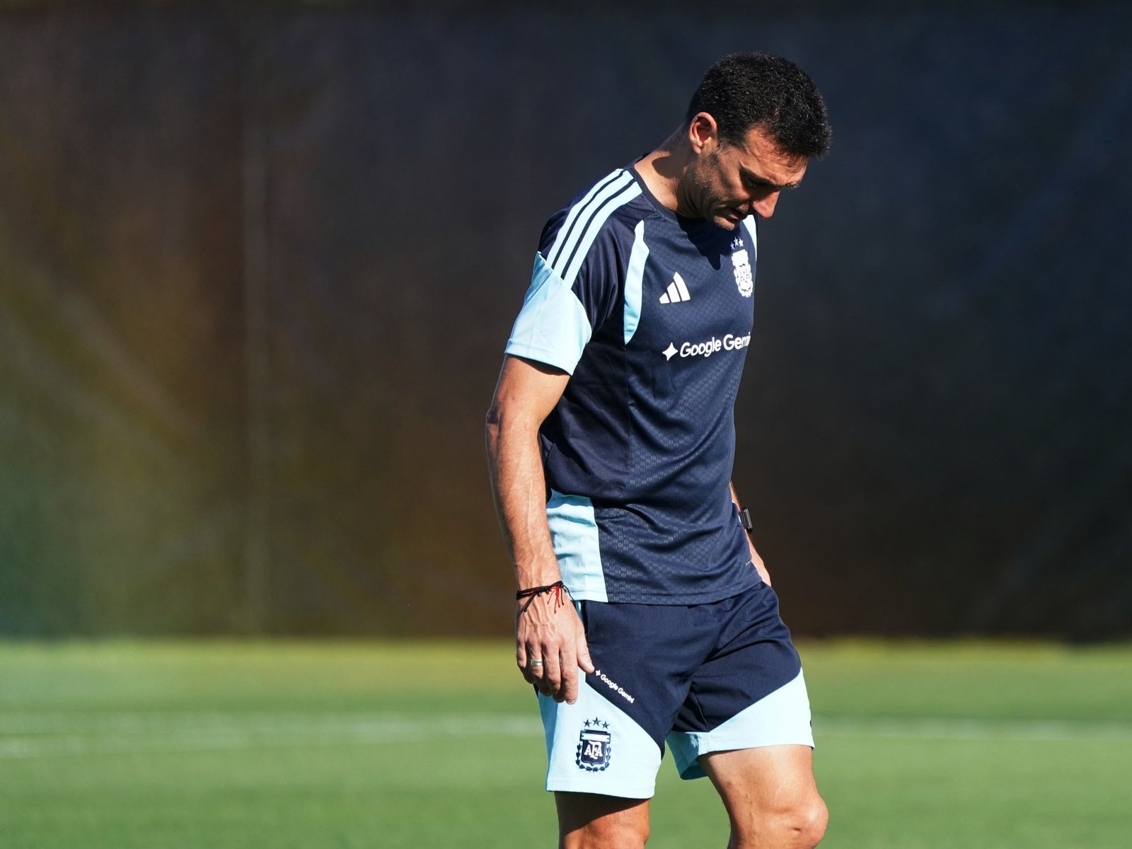 el equipo que casi nunca repite puede romper su propia regla en la formación de la Selección