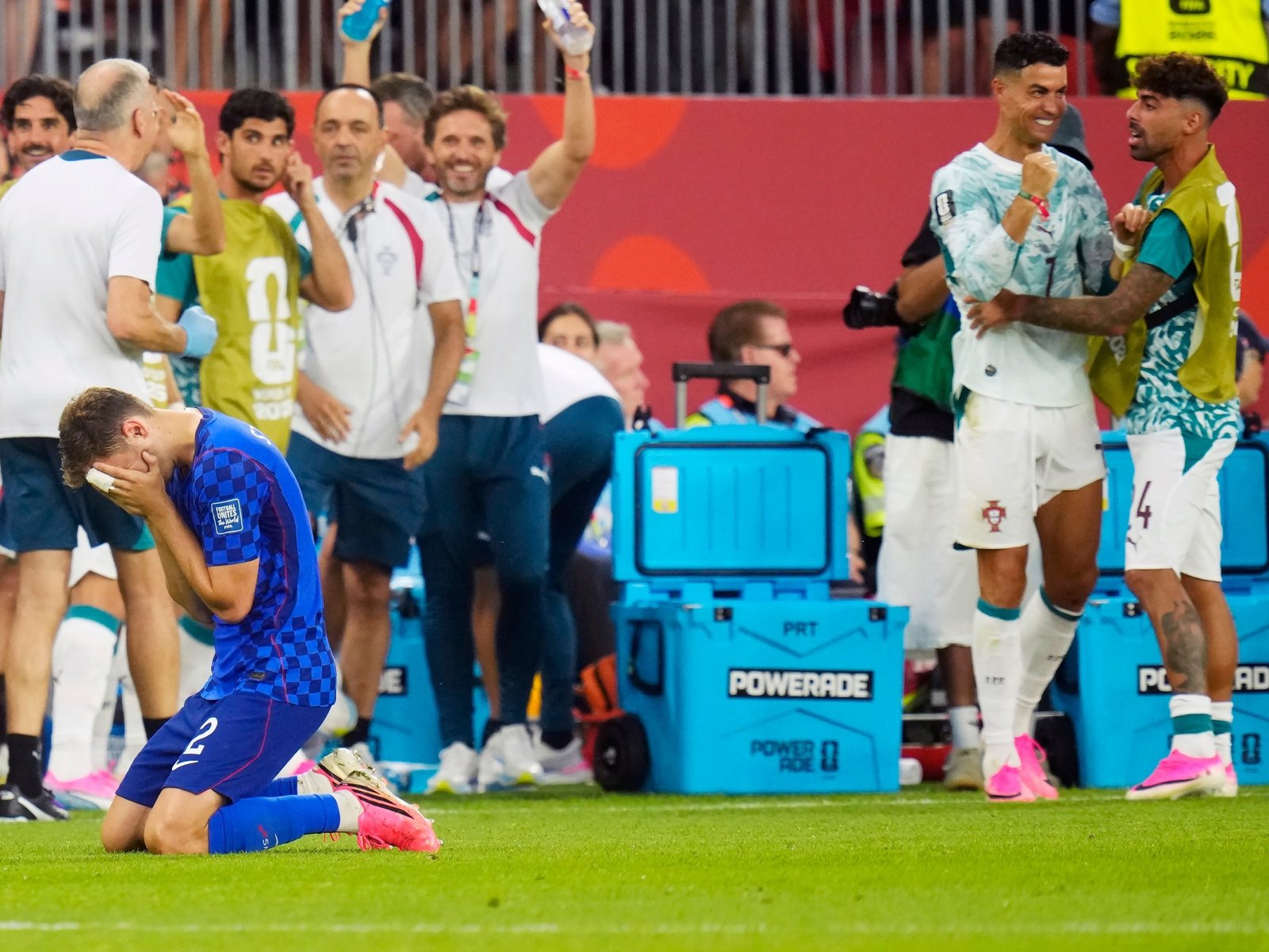 qué dicen los medios portugueses luego de la polémica clasificación de su selección a octavos de final