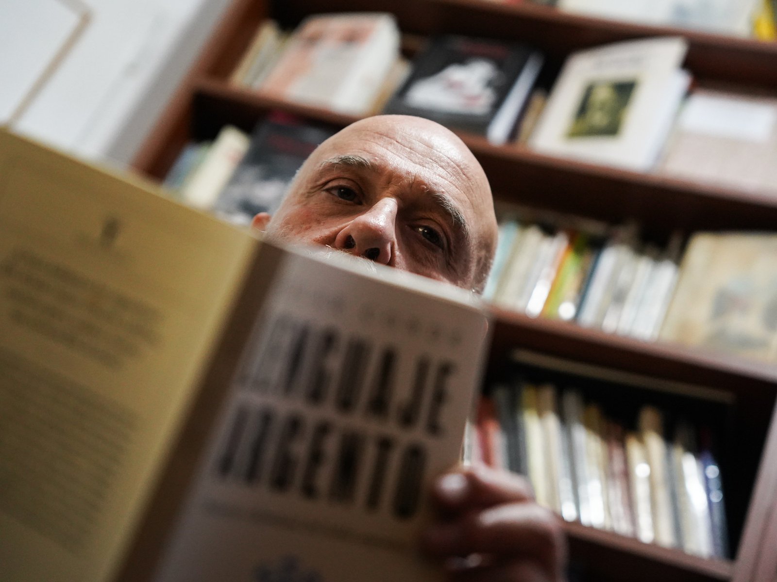 ¿Por qué decimos “che”, “boludo” o “buenardo”? Oscar Conde revela la historia del lenguaje argentino