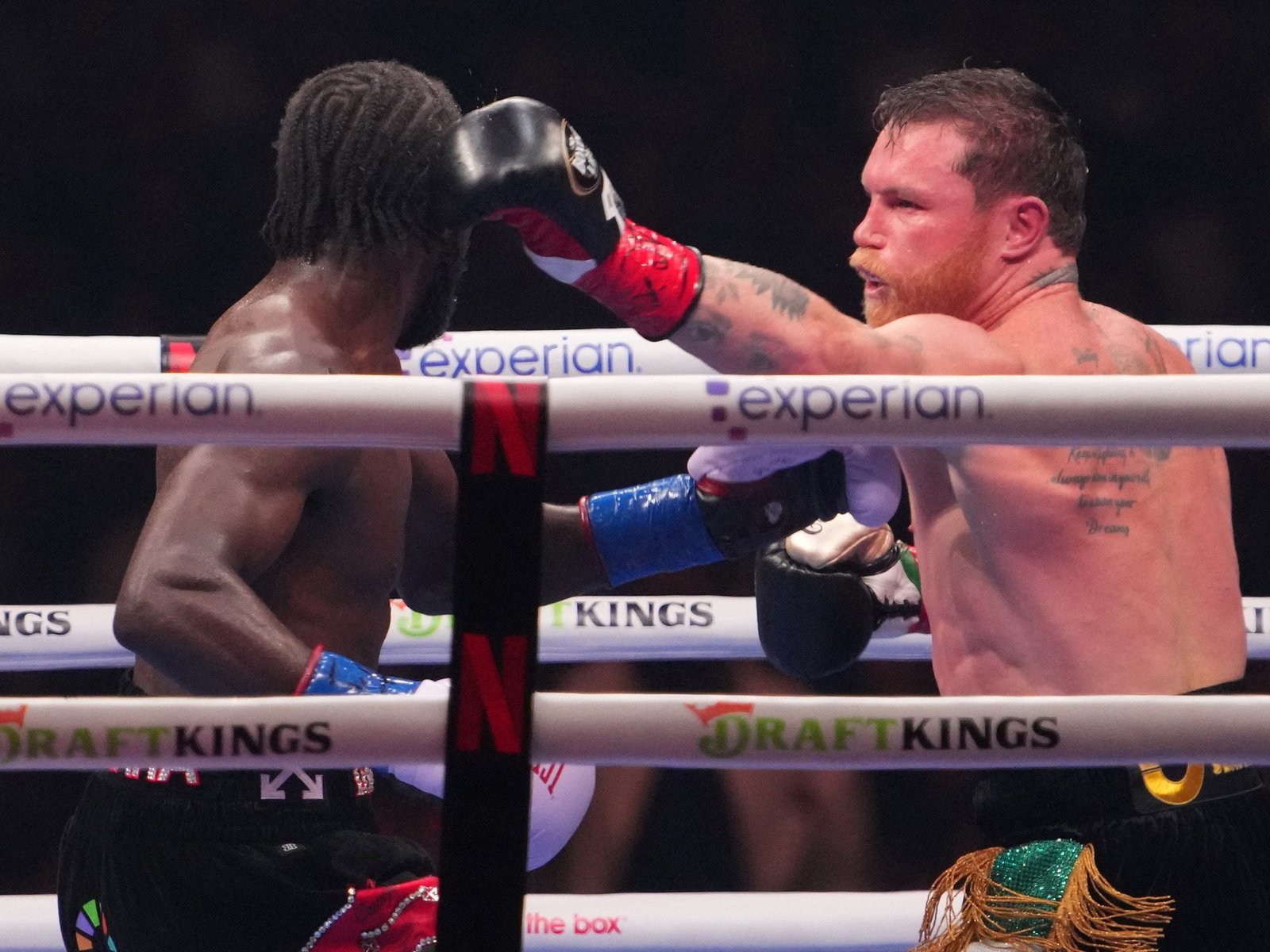 A casi un año de la pelea, Canelo Álvarez revela por qué perdió ante Crawford: "Mentalmente no me encontraba ahí"