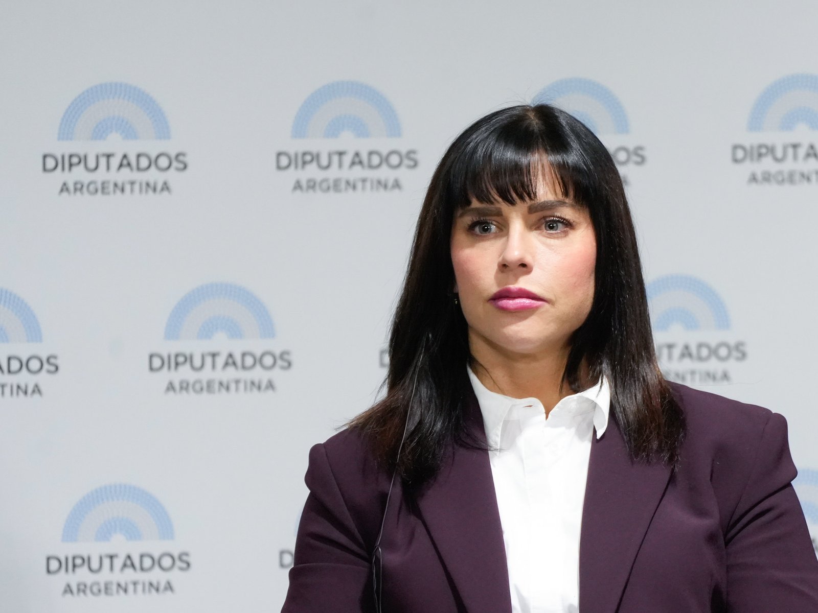 A los 30 supo que nació por vientre subrogado, milita para que a otros no les pase lo mismo y ya no ve a sus padres
