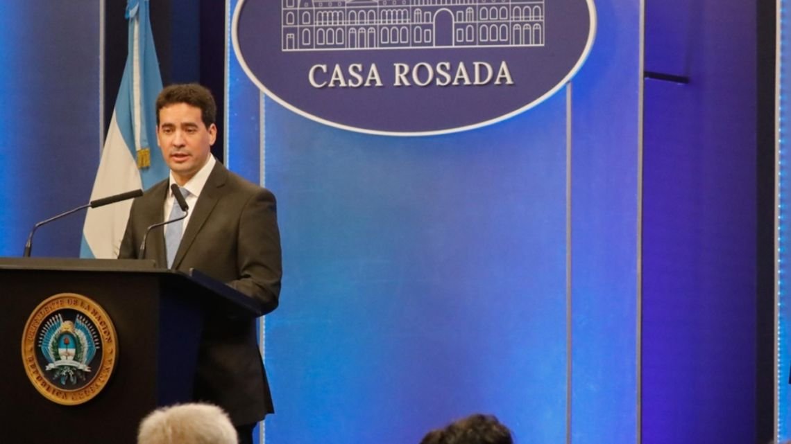Adrián Ravier le marcó la cancha a los gremios y aceleró el debate por la Ley de Tierras