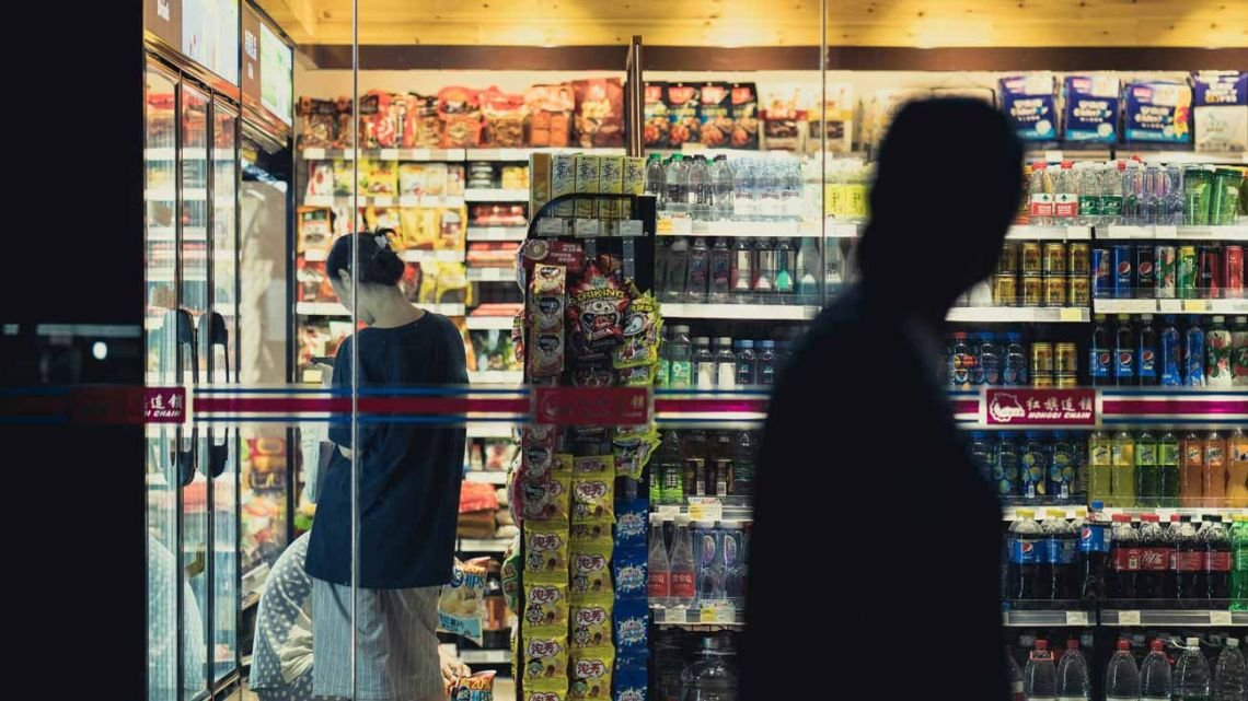 Agosto podría dejar una inflación menor al 2%: el mercado espera una baja, pero los hogares ven otra realidad