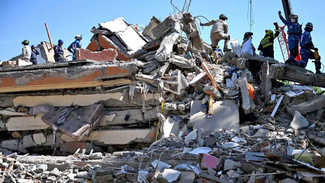 Argentina manda ayuda humanitaria a Colombia, incluyendo una planta potabilizadora de agua y 7.500 raciones individuales de emergencia