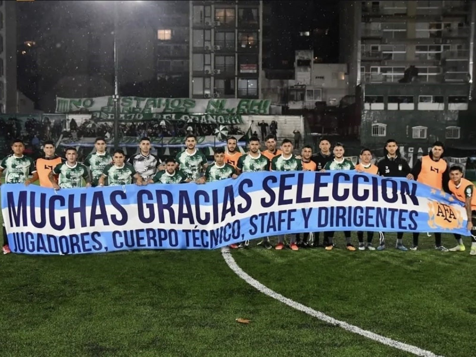 Bajo una lluvia torrencial, Excursionistas se llevó un triunfo clave contra Armenio :: Olé