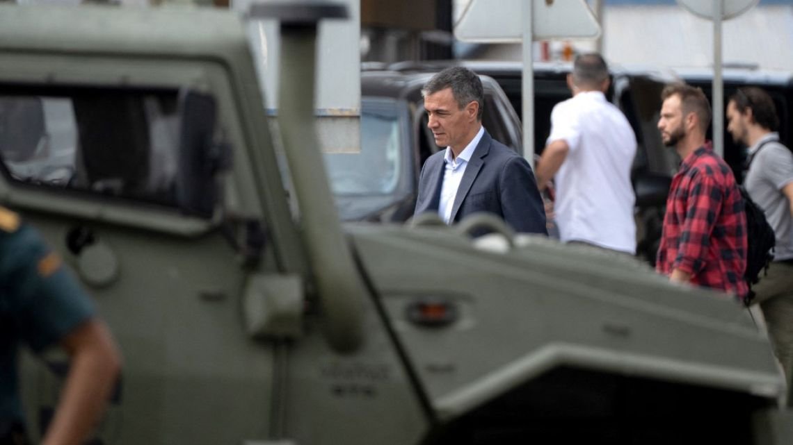 "Ceuta está en razonable normalidad": el gobierno de Pedro Sánchez trata de cerrar la crisis migratoria