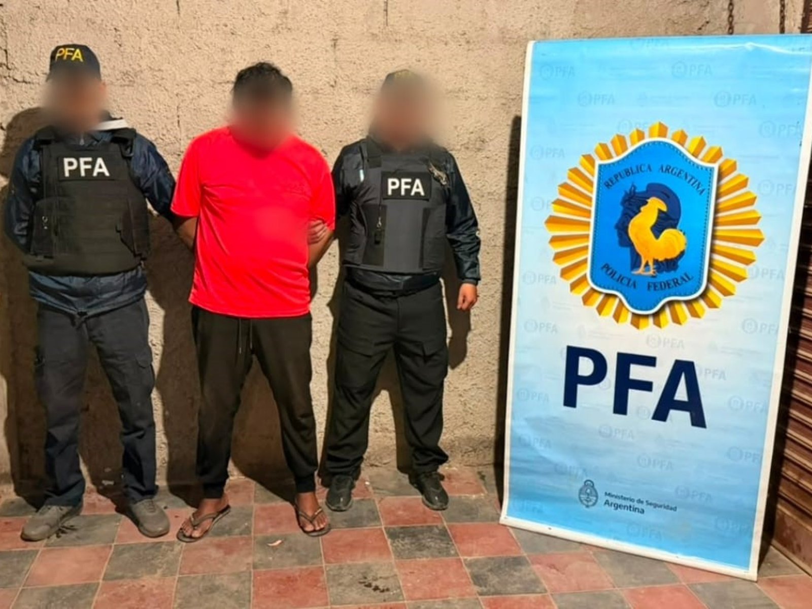 Detuvieron en Jujuy al hombre que sembró pánico con una amenaza de bomba a la Embajada de Estados Unidos