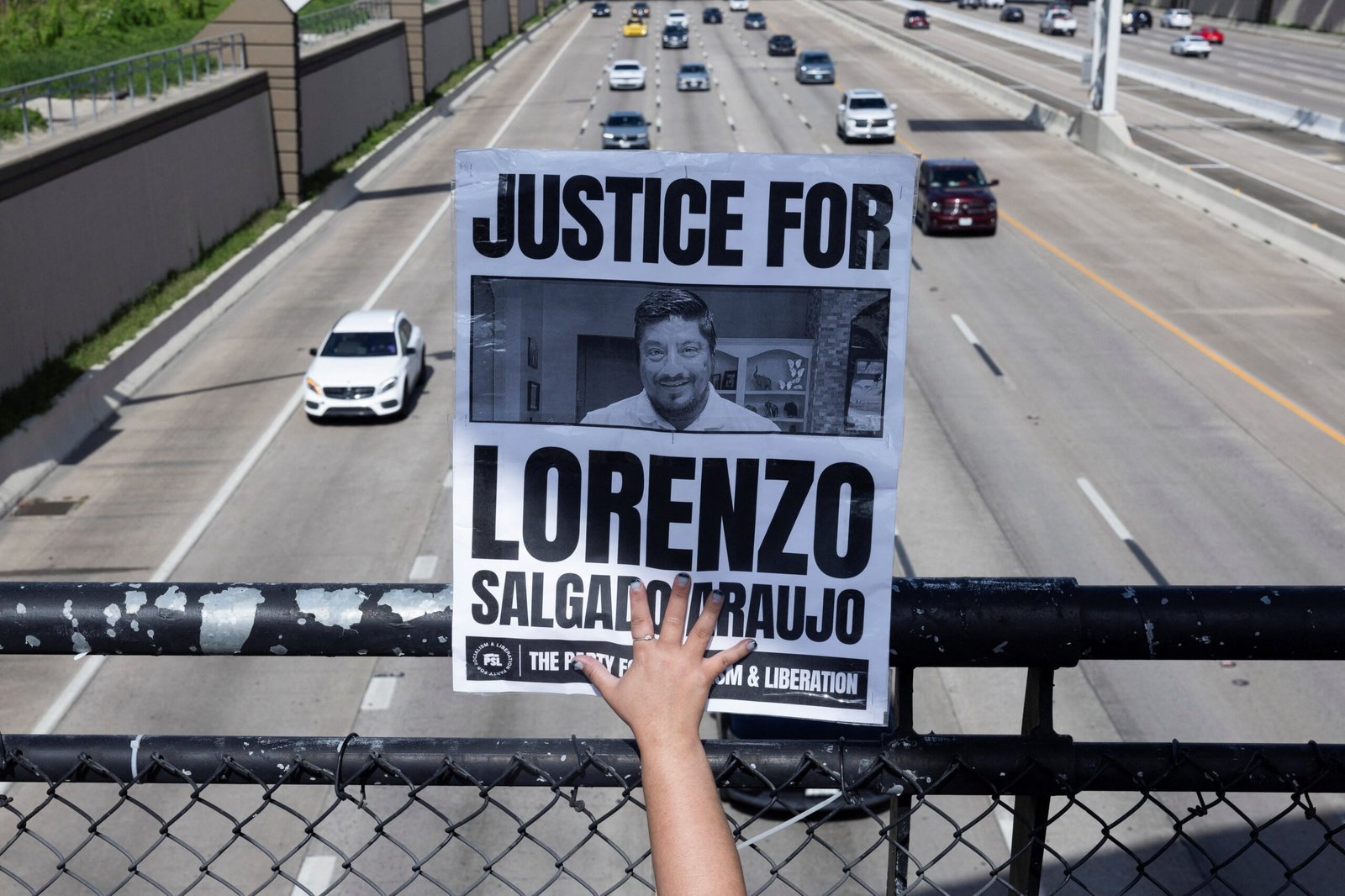 El Gobierno de Trump pide dejar en detención migratoria a uno de los testigos de la muerte de Lorenzo Salgado