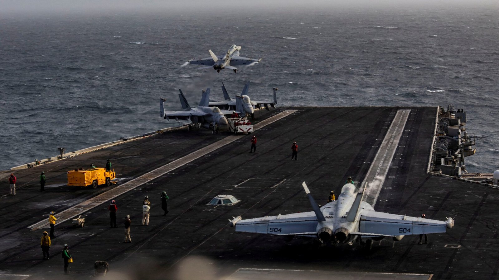 El portaaviones ‘Abraham Lincoln’ desplegado en el Golfo regresa a Estados Unidos tras conocerse las malas condiciones que sufre su tripulación