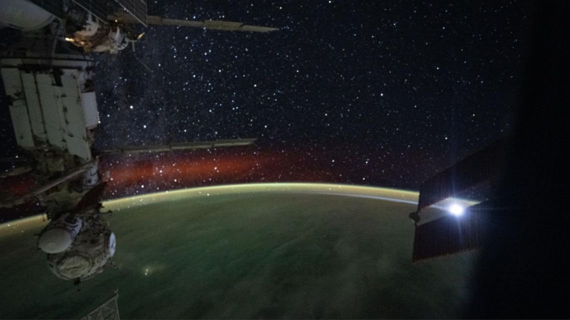 La NASA prepara una caminata espacial para este jueves e instala sistemas avanzados de imágenes de la Tierra