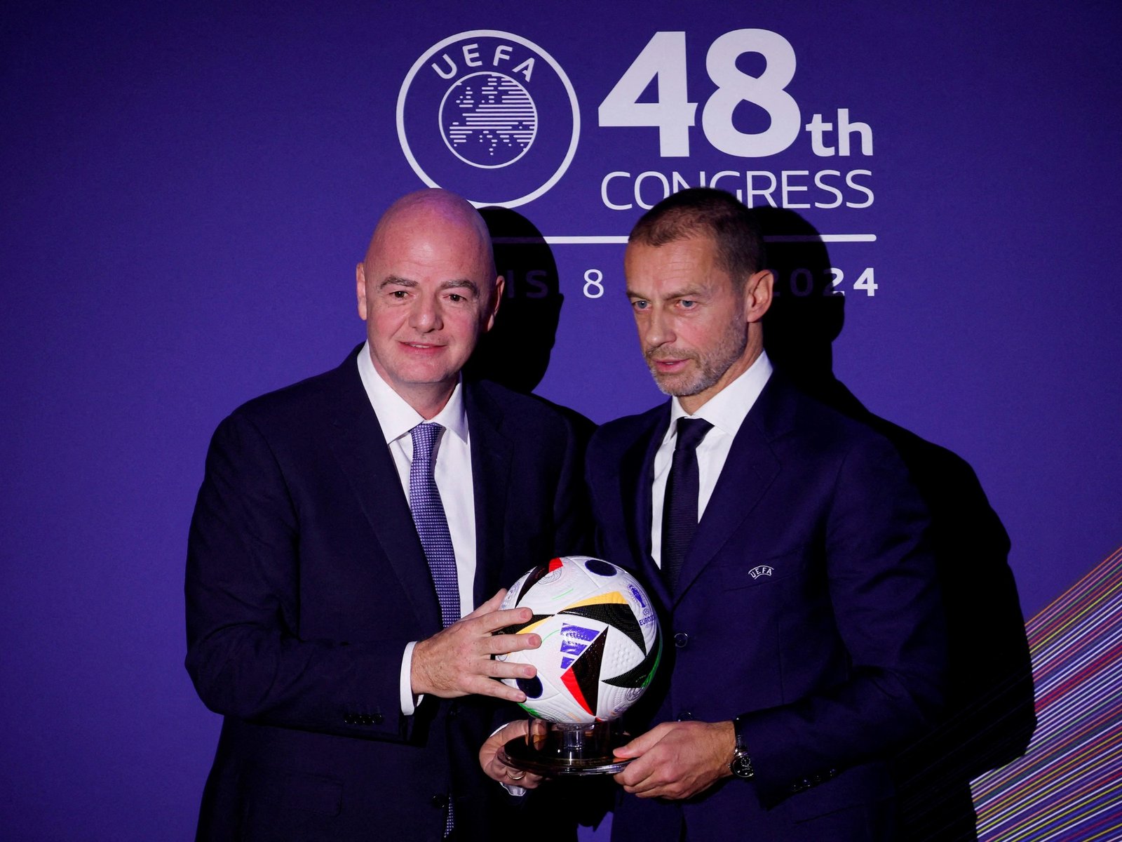 La UEFA redobla la presión sobre Infantino tras la caída del plan de privatización de la FIFA