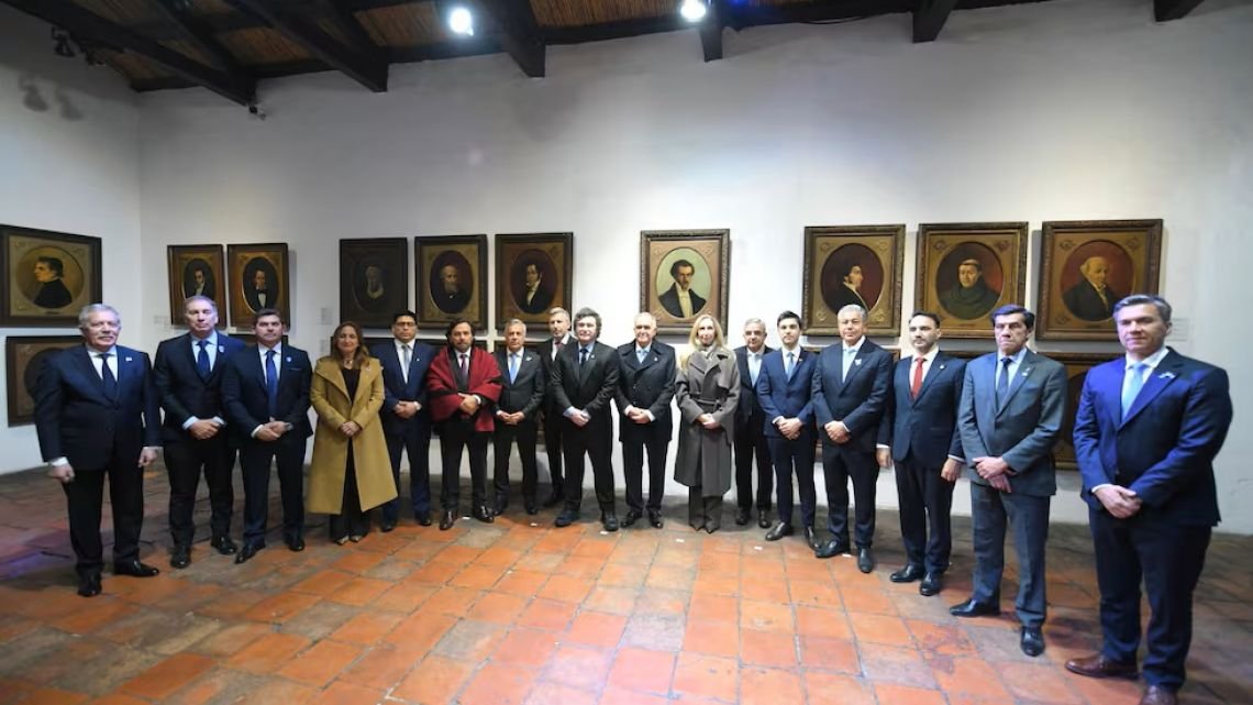 Las dudas de los gobernadores sobre el desdoblamiento de las elecciones en 2027