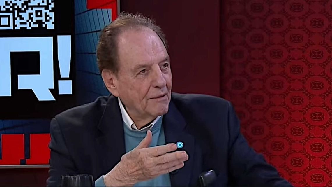 "Los precios bajan porque los supermercados cierran, porque se abrió la exportación y se funden las empresas", advirtió Heller en QR!