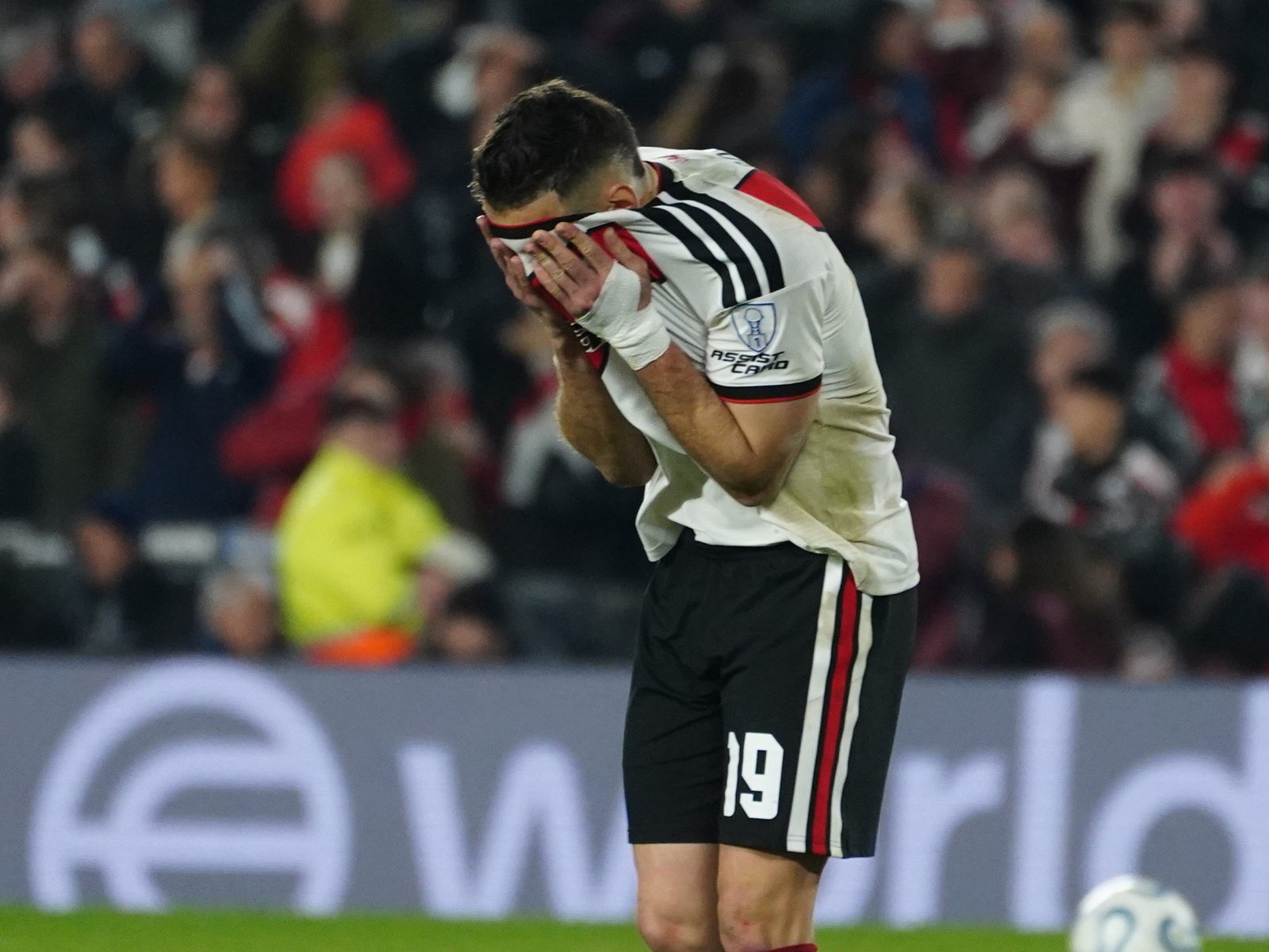 Los tres penales de River donde le erraron al arco y fueron decisivos para la eliminación de la Copa Sudamericana
