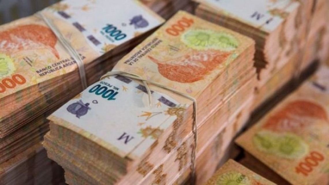 Modelo económico de Milei: qué riesgos enfrenta en la segunda mitad de su gestión