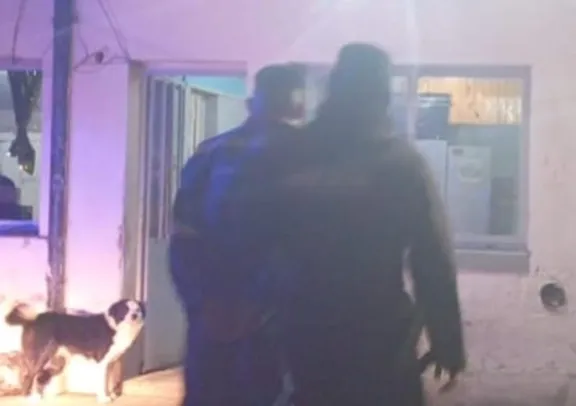 Robó herramientas en un departamento y fue atrapado en una parada de colectivos