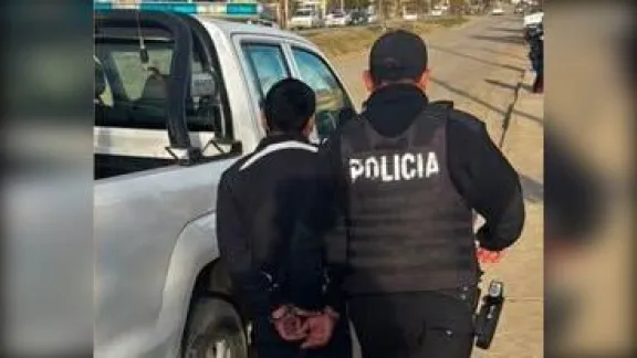 Tenía pedido de captura activo y terminó detenido tras un patrullaje preventivo en el barrio San Cayetano de Comodoro